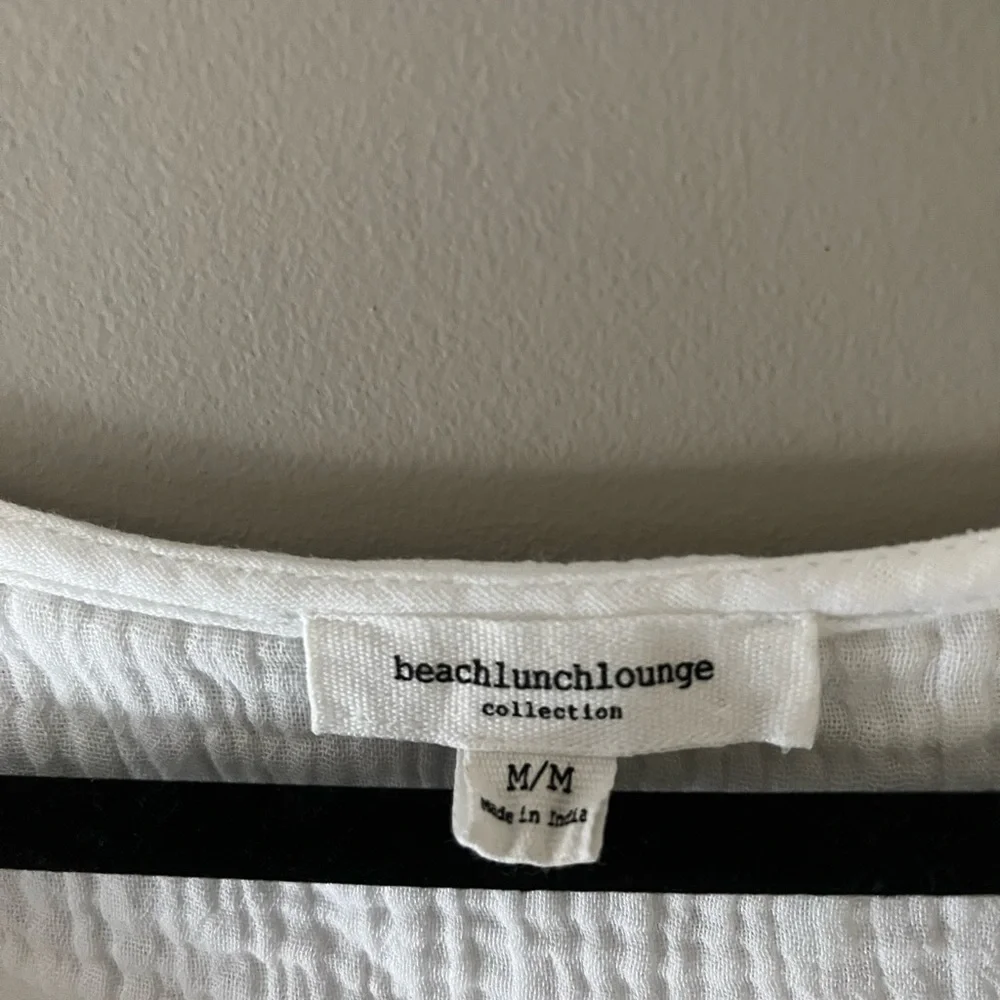 beachlunchlounge White Button-Front Tiered Maxi Dress - Picture 2 of 7